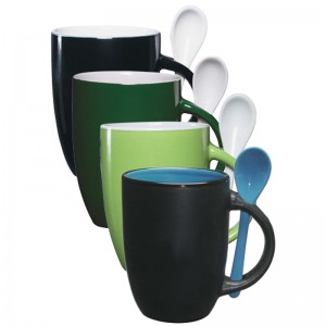 immagine personalizzata colorata tazza in ceramica con cucchiaio in handle in vendita